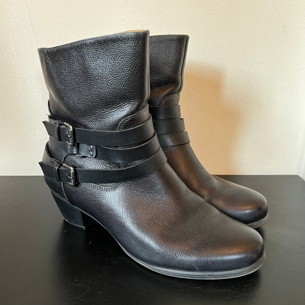 Naturalizer Genuine Black Leather Buckle Accent Heeled Ankle Boots 10W
